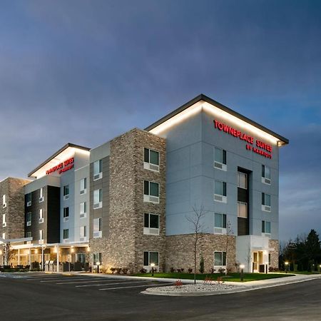 Towneplace Suites By Marriott Oconomowoc Eksteriør bilde
